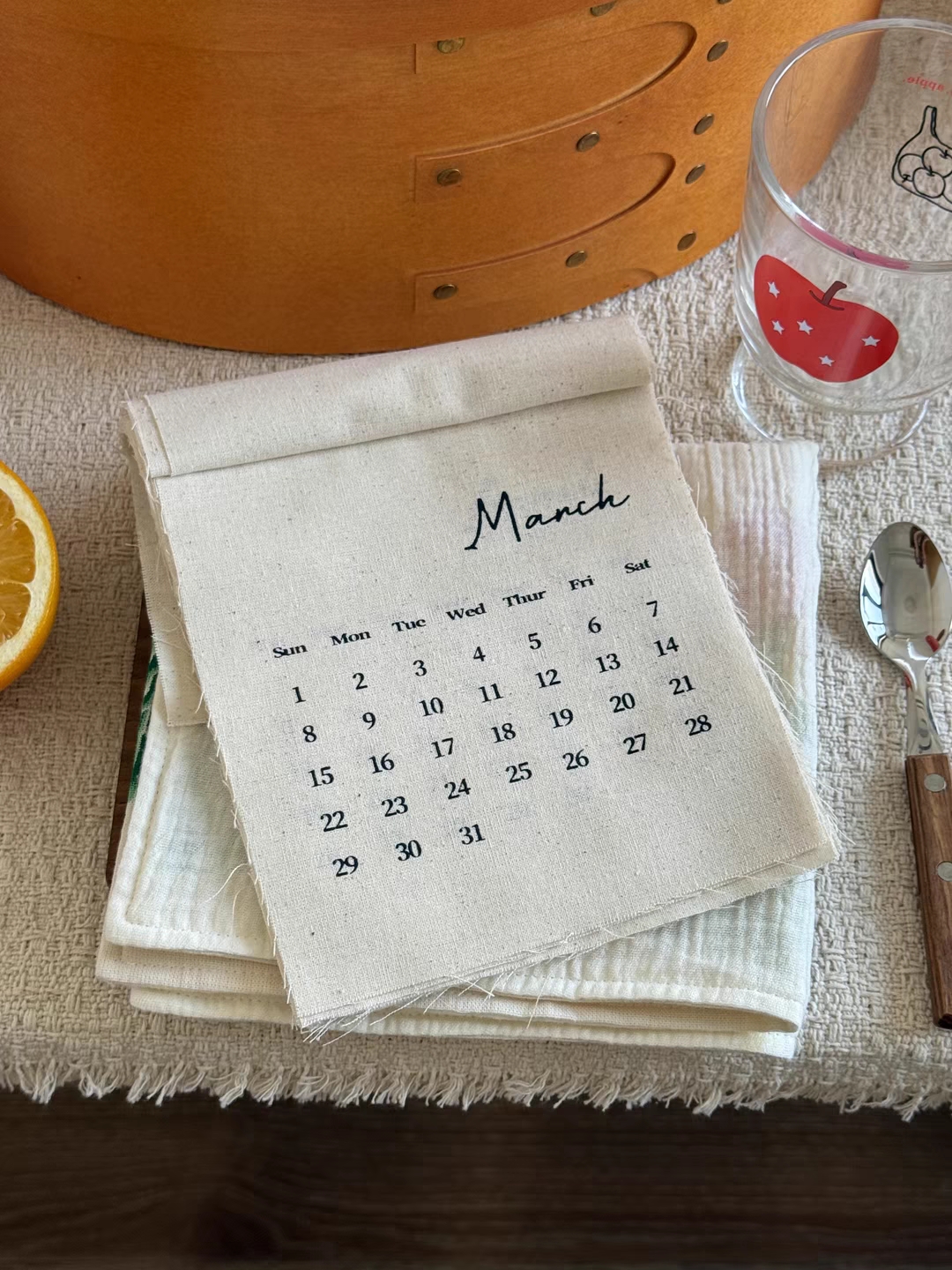 English Home Office - 2026 Wall Calendar Cotton Cloth Decorative