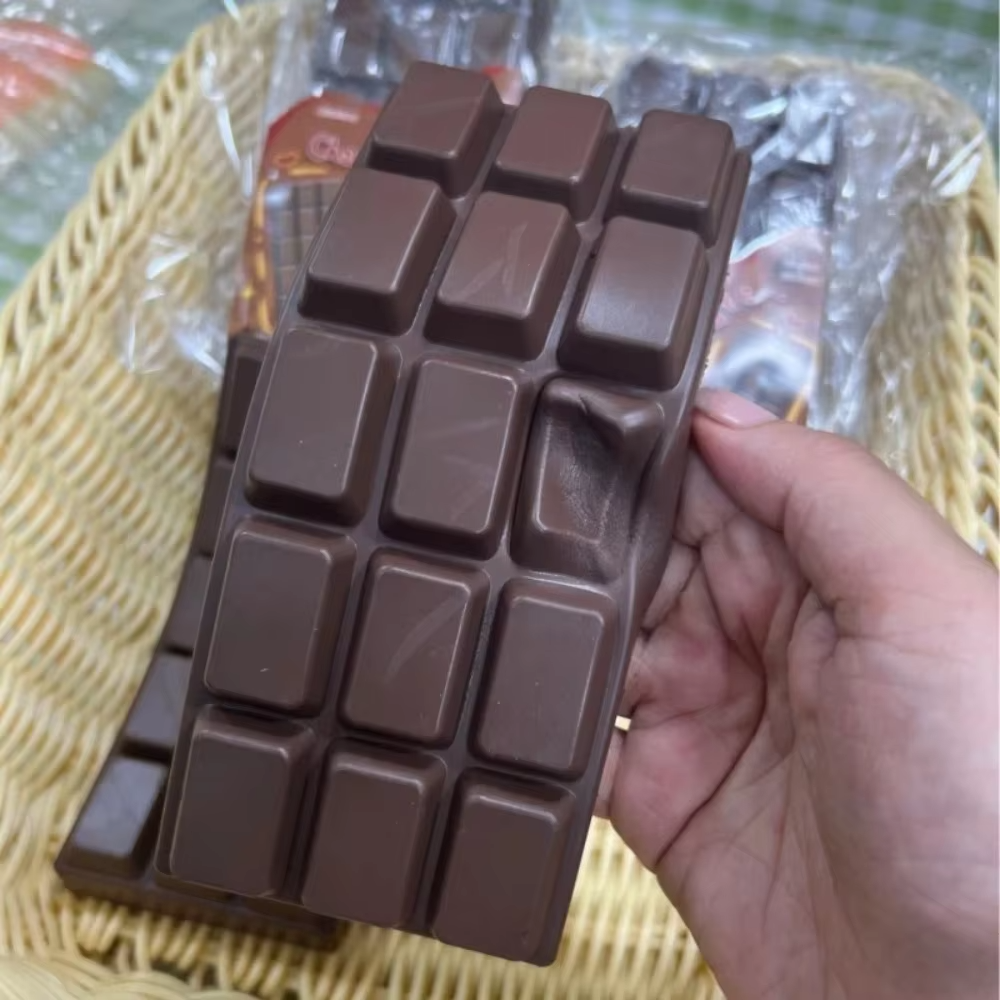 2026 Simulated Chocolate Squee - Home Office Simulator recensione e prezzo