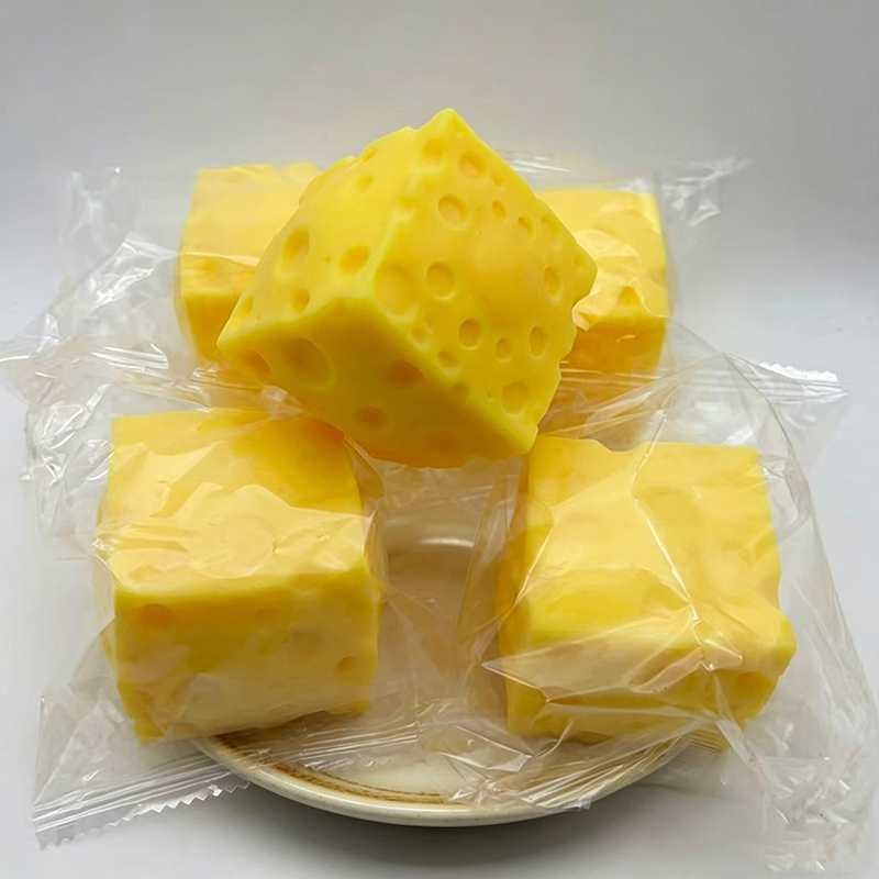 Simulate Cheese Slow Rebound P - Home Office Simulator recensione e prezzo