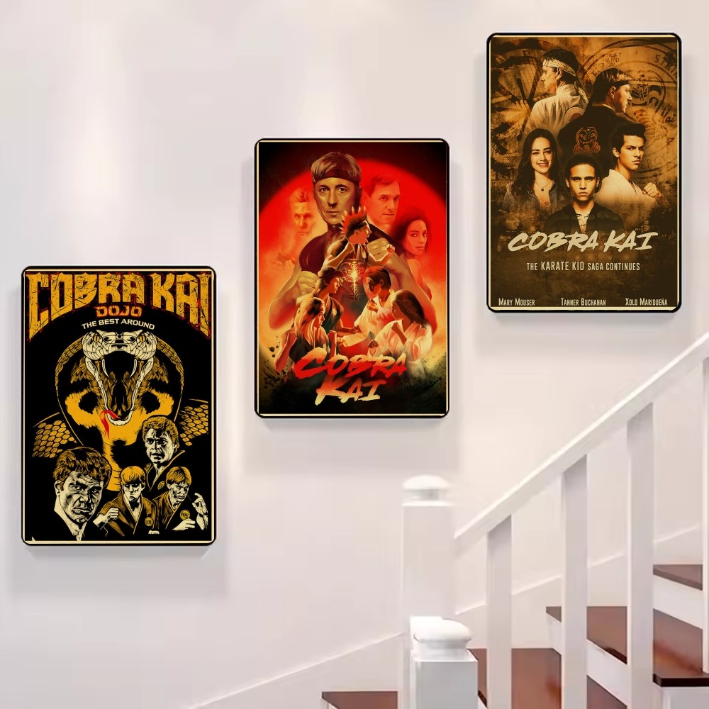 C-Cobra Kai Vintage Tv Series  - Home Office And Tv Room Ideas recensione e prezzo