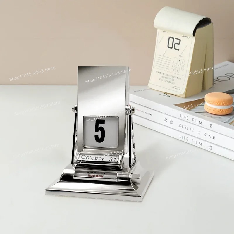 Creative Perpetual Flip Desk C - English Home Office recensione e prezzo